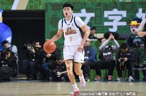 媒体人 ：辽篮擅长培养后卫 段睿骐有望成为赵继伟后又一明星后卫