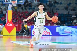 媒体人：山东男篮和南京同曦关于王岚嵚的谈判已经停止